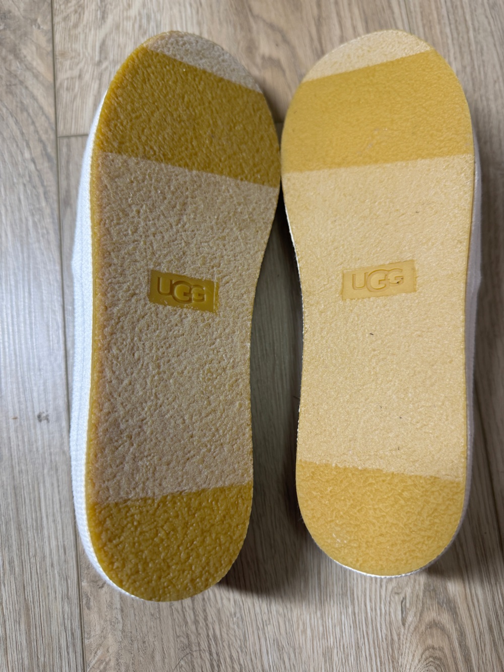 UGG Bren Light Gray Cotton Mesh Slip-On Sneakers Women's Sz. 10 - Picture 7 of 9